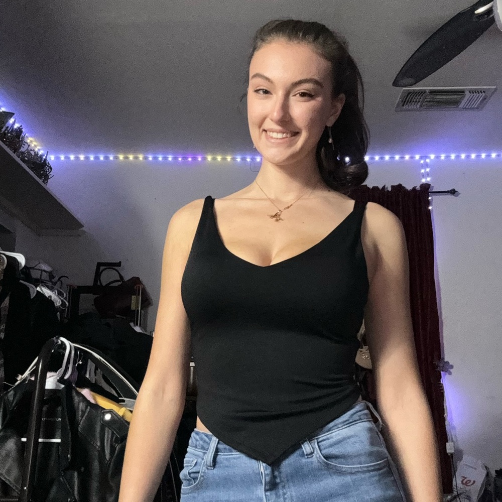 Black crop top